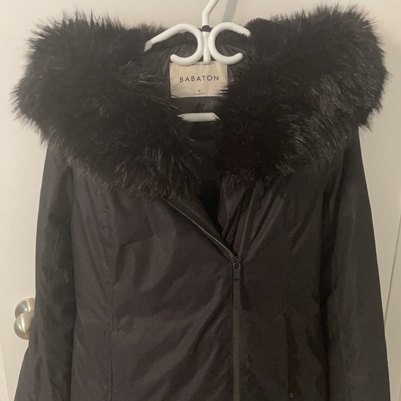 Babaton size M down winter Parka from Aritzia. - Picture 7 of 8